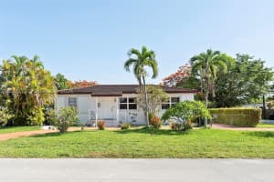 6801 Sw 27th Street, Miami, Fl 33155, Miami