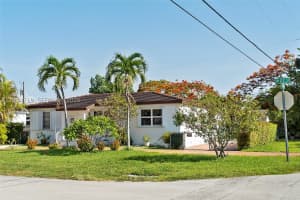 6801 SW 27th St, Miami, FL 33155, - MLS#A12034719