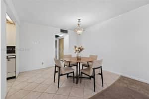2401 Antigua Cir Apt E3, Coconut Creek, FL 33066, - MLS#A12034742
