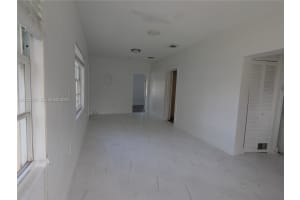 2272 2nd Street, Miami, FL 33125 - MLS#A12034860
