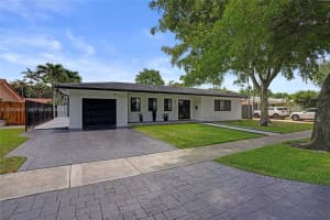 14021 Cypress Court, Miami Lakes, Fl 33014, Miami Lakes