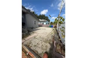1143 27th Street, Miami, FL 33127 - MLS#A12034946