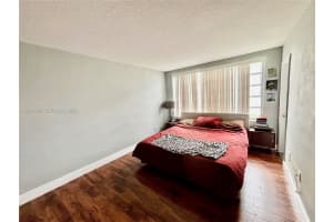 1304 191st Street, Miami, FL 33179 - MLS#A12034968