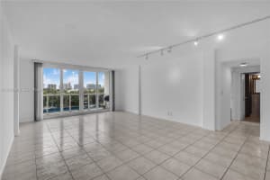 9381 E Bay Harbor Dr Apt 504N, Bay Harbor Islands, FL 33154, - MLS#A12034983