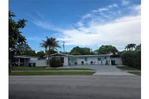 10220 164th Street, Miami, FL 33157 - MLS#A12035082