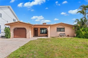 2447 15th Street, Pompano Beach, FL 33062 - MLS#A12035116