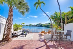 5002 72nd Avenue, Miami, FL 33155 - MLS#A12035198