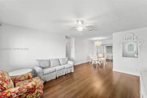 4705 NW 43rd Ave, Tamarac, FL 33319, - MLS#A12035205