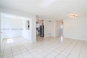 421 1st Street, Hallandale Beach, FL 33009 - MLS#A12035297