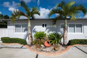 3030 SW 96th Ave, Miami, FL 33165, - MLS#A12035355