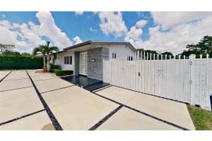 3030 SW 96th Ave, Miami, FL 33165, - MLS#A12035355