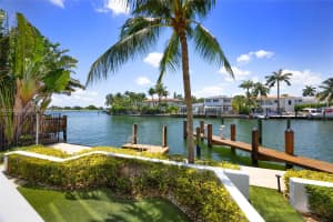 9400 Bay Harbor Drive, Bay Harbor Islands, FL 33154 - MLS#A12035638