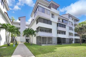 8255 152nd Avenue, Miami, FL 33193 - MLS#A12035721