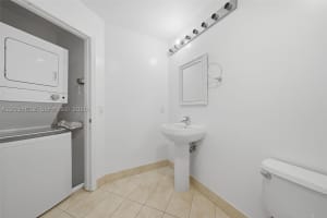 1900 Bayshore Drive, Miami, FL 33132 - MLS#A12035812