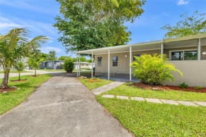 710 NW 217th Way, Pembroke Pines, FL 33029, - MLS#A12035821