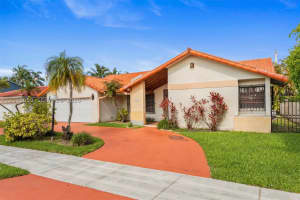 320 136th Avenue, Miami, FL 33182 - MLS#A12035859