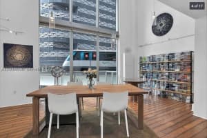 1050 Brickell Avenue, Miami, FL 33131 - MLS#A12036030