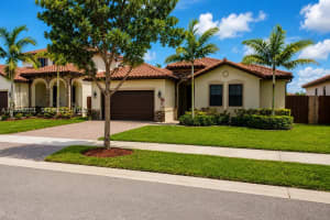 2450 Se 1st Street, Homestead, Fl 33033, Homestead