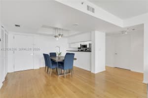650 W Ave 704 704, Miami Beach, FL 33139, Miami Beach, FL 33139 - MLS#A12036106