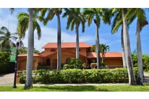 741 Tyler Street, Hollywood, FL 33019 - MLS#A12036234