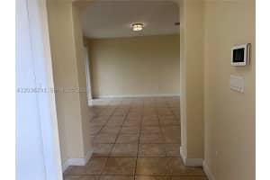 10132 7th Street, Miami, FL 33172 - MLS#A12036241