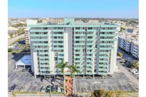 1825 44th Place, Hialeah, FL 33012 - MLS#A12036246