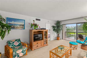 10155 NW 9th St Cir # 4-202, Miami, FL 33172, - MLS#A12036282
