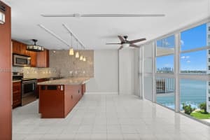 1228 Ave 604 , Miami Beach, FL 33139 - MLS#A12036307