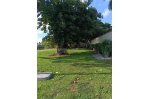 1700 131st Place Circle, Miami, FL 33175 - MLS#A12036362