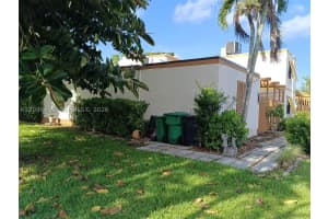 1700 131st Place Circle, Miami, FL 33175 - MLS#A12036362