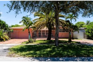 315 Nw 124th St, North Miami