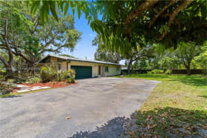 15200 SW 88th Ave, Palmetto Bay, FL 33157, - MLS#A12036425