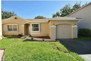 11838 13th Street, Pembroke Pines, FL 33026 - MLS#A12036459