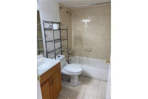 300 Palm Circle, Pembroke Pines, FL 33025 - MLS#A12036481