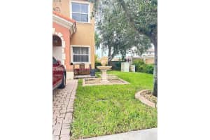 15201 30th Terrace, Miami, FL 33185 - MLS#A12036485