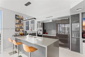 1080 Brickell Ave Unit 3300, Miami, FL 33131, - MLS#A12036562