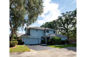 8815 Woodside Court, Davie, FL 33328 - MLS#A12036606
