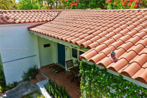 454 NE 76th St, Miami, FL 33138, - MLS#A12036659