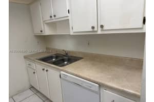 14221 Kendall Drive, Miami, FL 33186 - MLS#A12036695