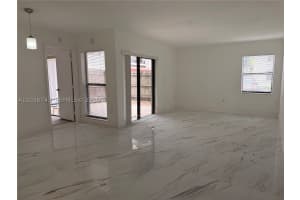 10875 7th Street, Miami, FL 33172 - MLS#A12036743