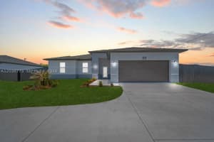 29 Diplomat Pkwy E, Cape Coral, FL 33909, - MLS#A12036773