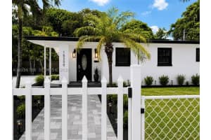 16500 NE 5th Ave, Miami, FL 33162, - MLS#A12036788