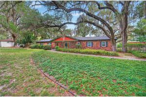 1944 48th Avenue, Gainesville, FL 32609 - MLS#A12036843
