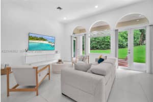 2163 Bay Court, Weston, FL 33326 - MLS#A12036882
