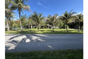 8603 SW 68th St Rd, Miami, FL 33143, - MLS#A12036942