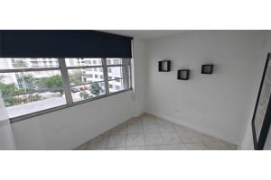 905 Brickell Bay Drive, Miami, FL 33131 - MLS#A12037007