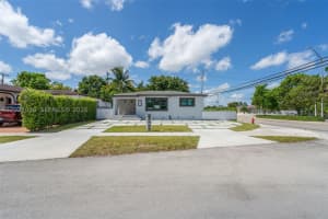 11 W 59th St, Hialeah, FL 33012, - MLS#A12037026