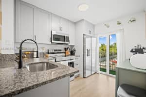 2575 27th Avenue, Miami, FL 33133 - MLS#A12037047