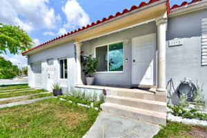 2195 25th Terrace, Miami, FL 33133 - MLS#A12037061