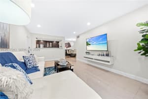 7851 Miller Dr A117, Miami